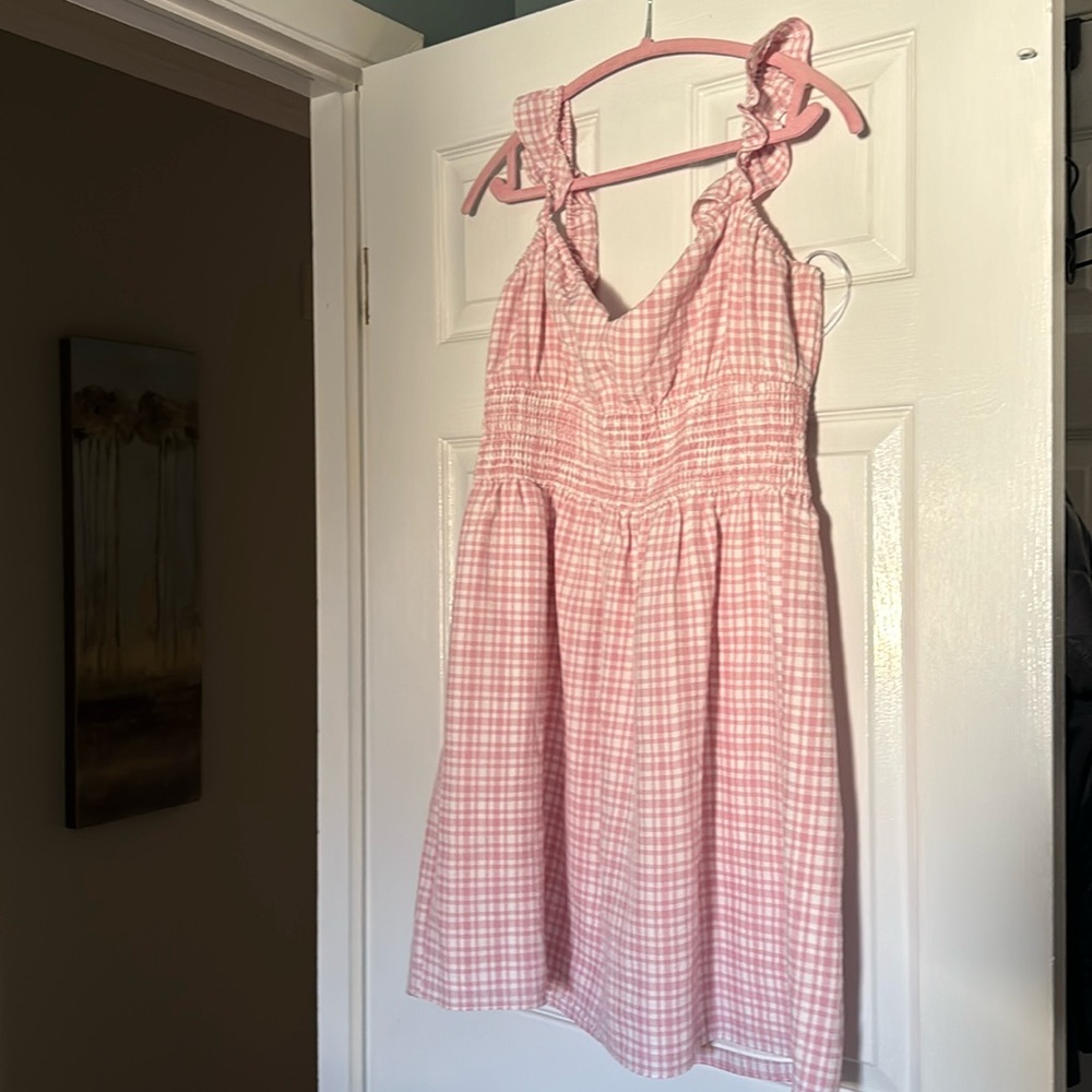 Women’s pink gingham plaid dress